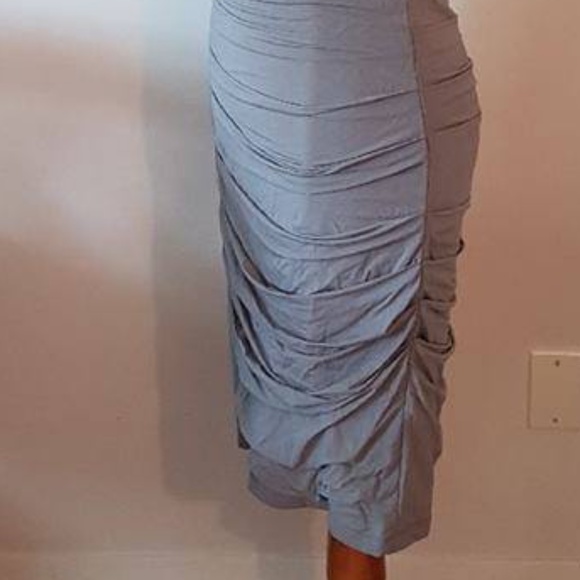 NWOT BCBG Max Azria Dove Grey Dress - Size 6 - Picture 8 of 16